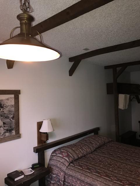 גרנזי Bunkhouse Motel מראה חיצוני תמונה